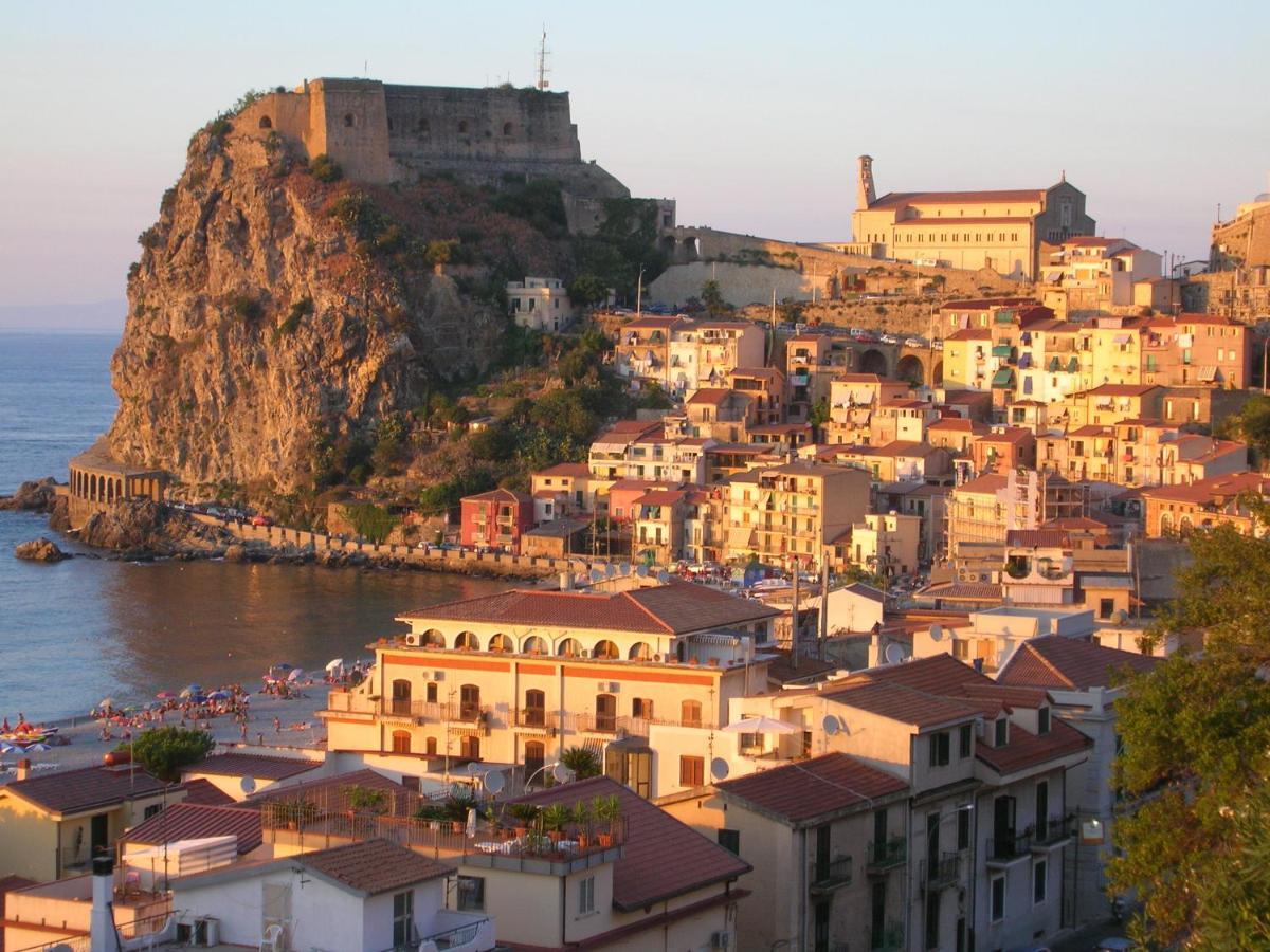 Il Ritratto Casa Vacanza Scilla Exterior photo
